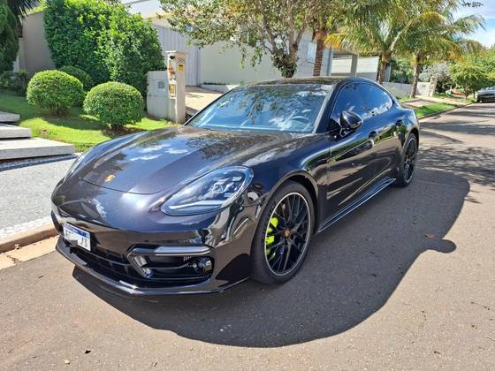 PORSCHE PANAMERA 2.9 V6 E-HYBRID 4 PLATINUM EDITION PDK
